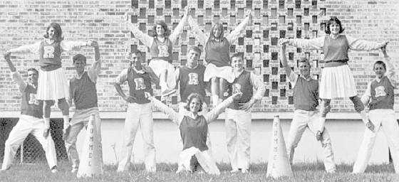 Rummel196465/Cheerleaders1.jpg