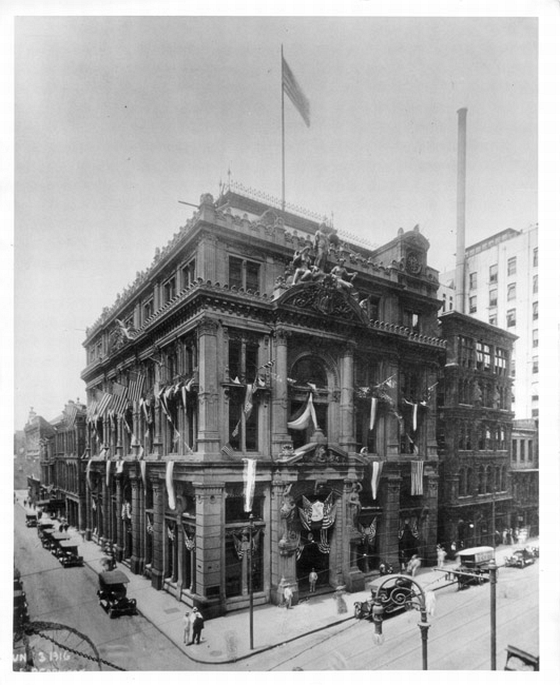 TodayInNewOrleansHistory/1916June3CottonExchangeNOPL.gif