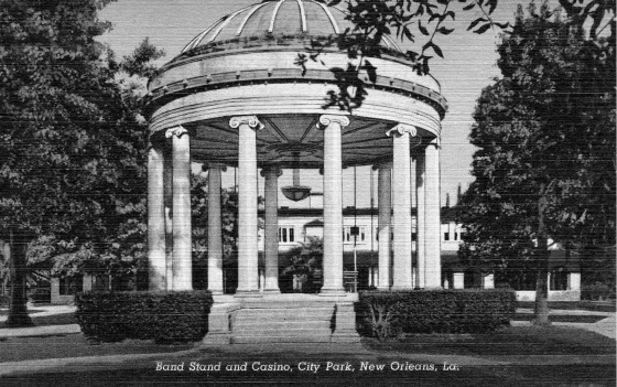 TodayInNewOrleansHistory/1917July41930sPoppBandstandPostCard.gif