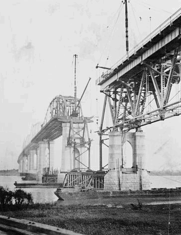 TodayInNewOrleansHistory/1934CircaHueyPUnderConstruction.jpg