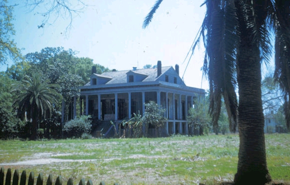 TodayInNewOrleansHistory/1950April8GilbertAcademyGouldPlantation.jpg