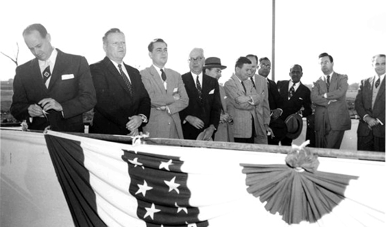 TodayInNewOrleansHistory/1955January31PontchartrainParkDedicationChepMorrisonEtAl.jpg