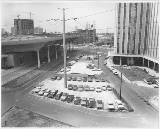 TodayInNewOrleansHistory/1971June15RivergateAndITM.gif