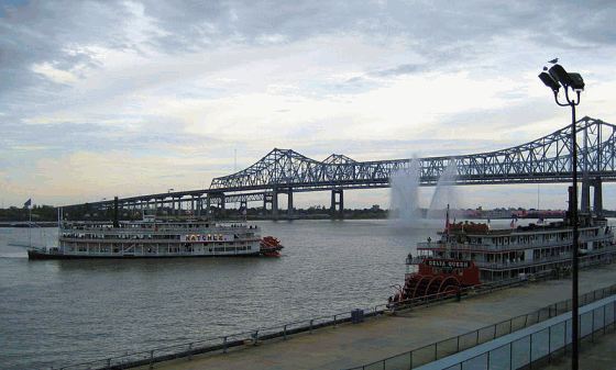 TodayInNewOrleansHistory/2007November18DeltaQueenBYJoeRoss.gif