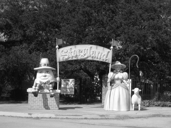 TodayInNewOrleansHistory/2007storylandfroggy2007.jpg