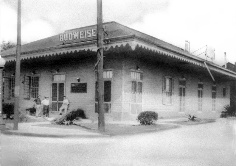 TodayInNewOrleansHistory/HalfwayHouse.gif